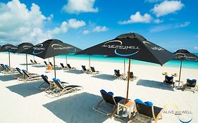 Kokomo Botanical Resort - Caribbean Family Cottages 4*